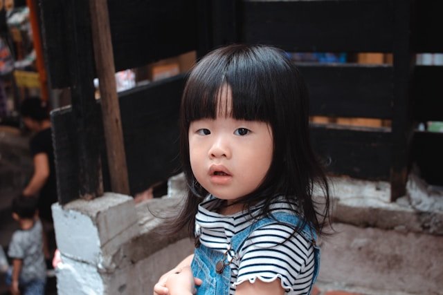 Communication that sounds “advanced.”